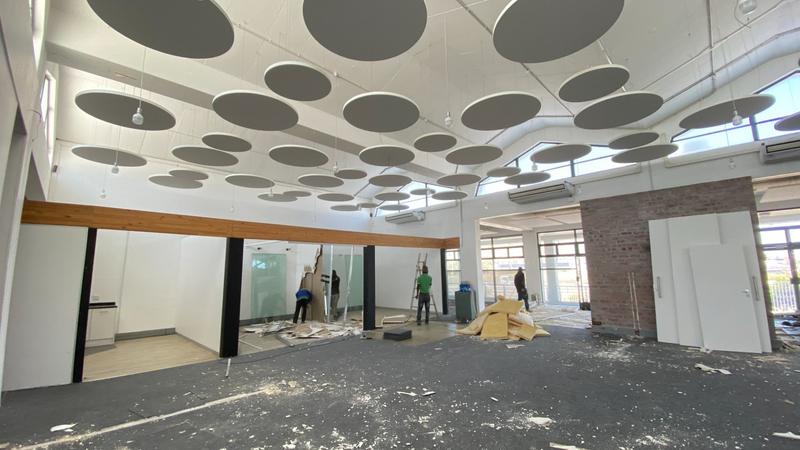To Let commercial Property for Rent in Maitland Western Cape